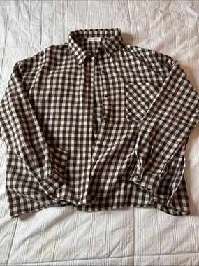 Men's Checked Long-Sleeve Button-Down Shirt in Black and Cream